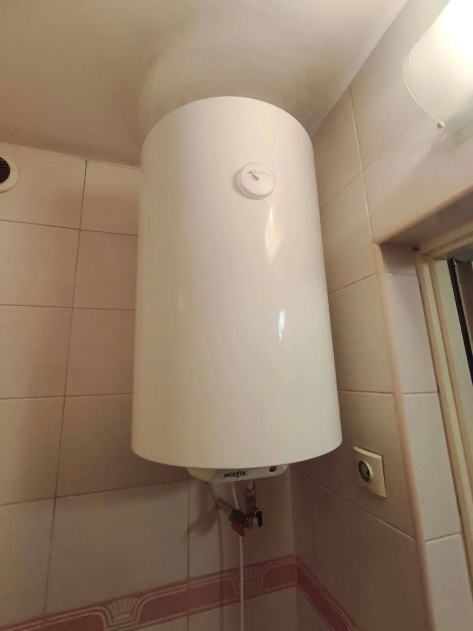 Bojler w łazience — montaż i podłączenie — DobryHydraulik Białystok